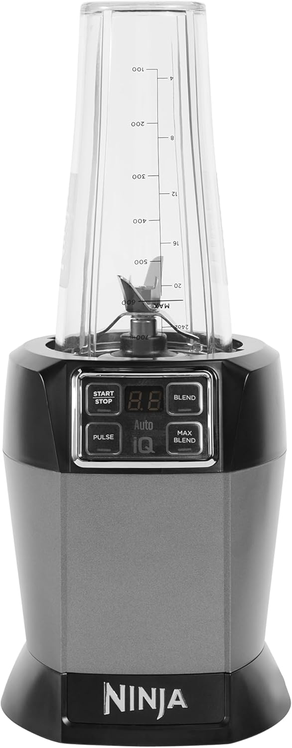 Ninja 2-in-1 Mixer mit 3 Programmen; Mixen, Max Mixen und Zerkleinern & 4 manuellen Einstellungen, 2,1L Krug & 700ml Becher, 1200W, spülmaschinenfest, Auto-iQ, Schwarz BN750EU