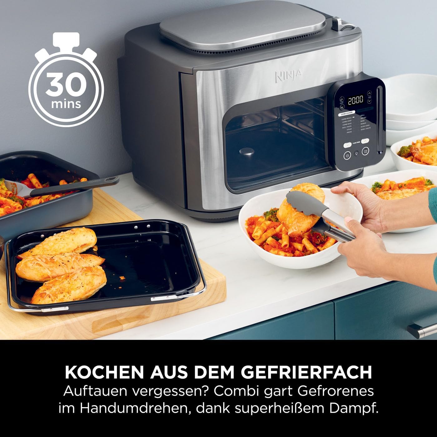 Ninja Combi Robot da Cucina 12 in 1, Forno e Friggitrice ad Aria, 12 Funzioni di Cottura, Friggitrice ad Aria e Grill, Pronto in 15 Min*, con Teglia da Forno, Padella, Cestello per Frittura, Ricettario, Grigio, SFP700EU.