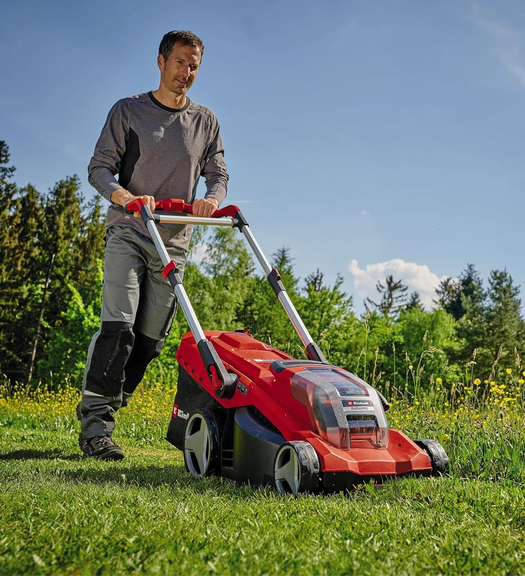 Einhell Rasaerba a batteria RASARRO 36/38 Kit Power X-Change (36 V, 38 cm larghezza taglio, 450 m, senza spazzole, funzione mulching, sacco di raccolta 45L, incl. 2 batterie da 4,0 Ah + caricatore doppio)