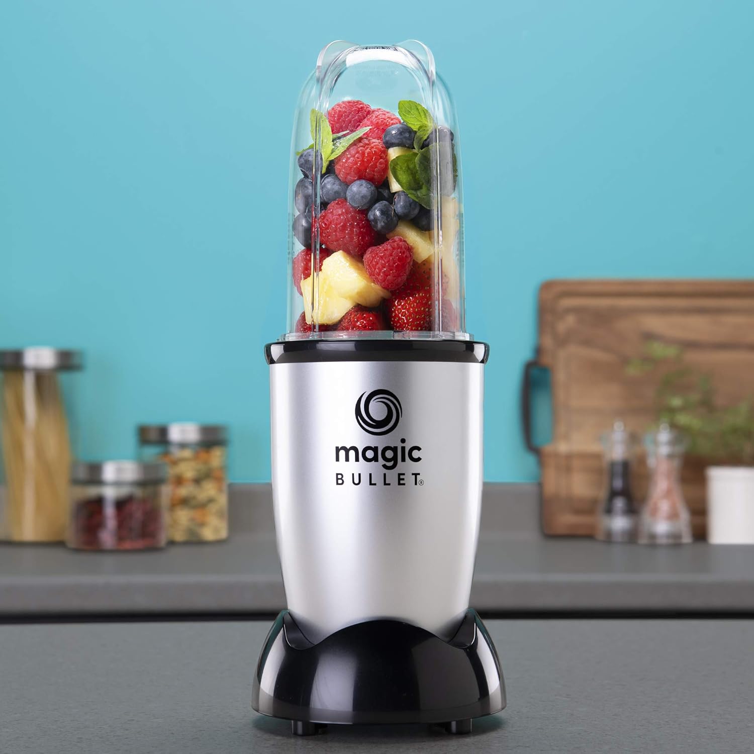 Magic Bullet, frullatore elettrico, tritatutto, frullatore per smoothie, frullatore multifunzione, potenza 200 Watt, 2 tazze da viaggio da 560 ml e 355 ml, nero, MBR10B