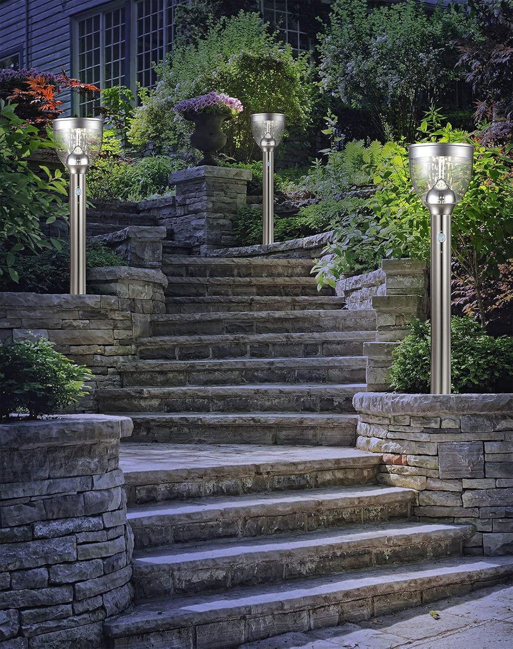 Solarlampen mit Sensor Garten Set 2 Stück - Solarleuchten Wegeleuchten Außen mit Bewegungsmelder - Solarlampe Höhe 55 cm - Außenleuchte Edelstahl - Solarleuchte Gartenlampe Solar Wetterfest