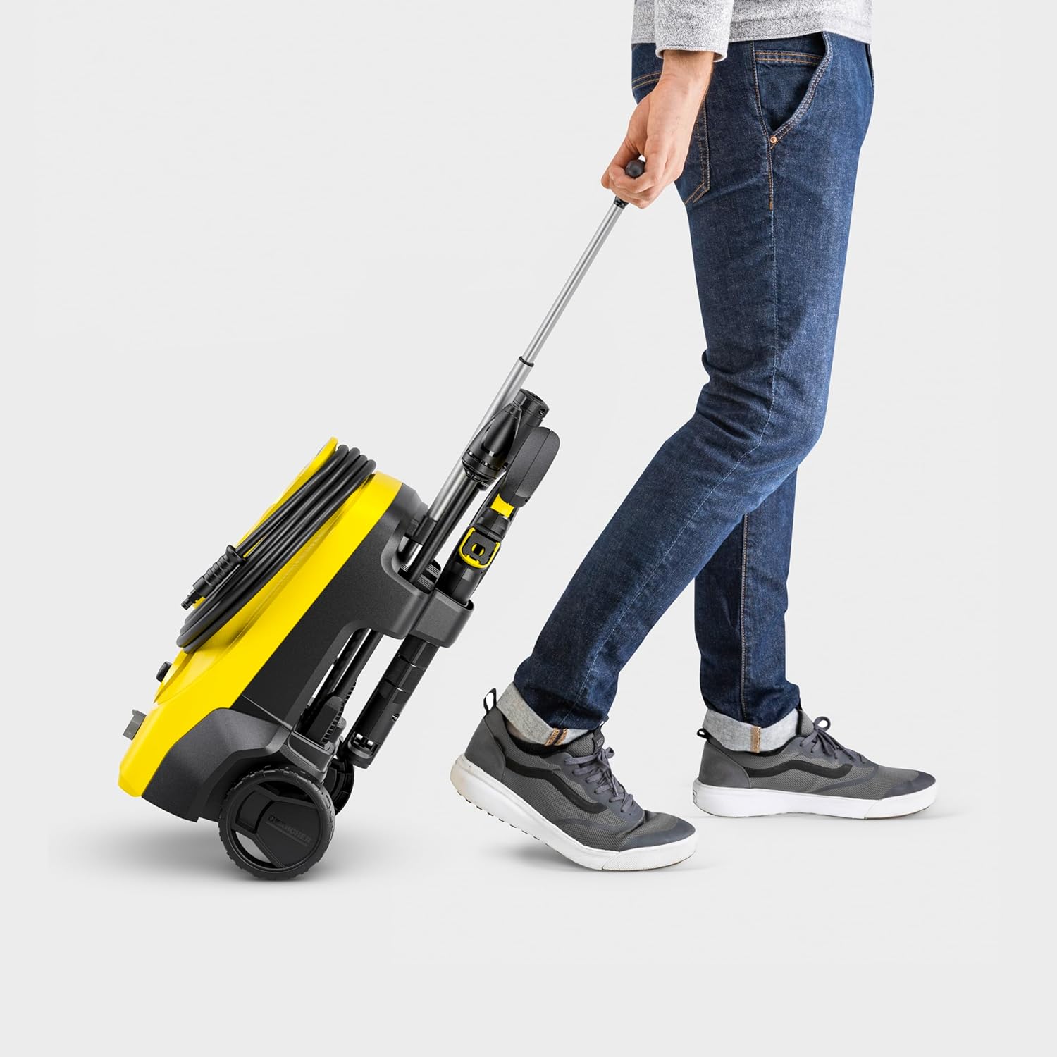 Krcher Hochdruckreiniger K 4 Classic, Druck: max. 130 bar, Frdermenge: 420 l/h, Flchenleistung: 30 m/h, Wasserfilter, Gewicht: 4,6 kg, Hochdruckschlauch und -pistole, Dreckfrser, Strahlrohr