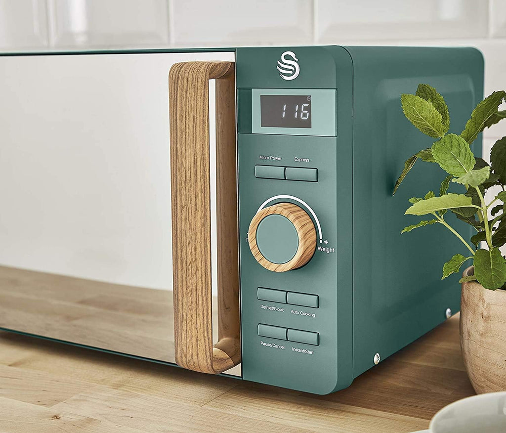 Forno a microonde digitale Swan Nordic da 20 L, 6 livelli di potenza, 800 W, timer da 30 minuti, facile da pulire, modalità scongelamento, design moderno, maniglia effetto legno, bianco opaco