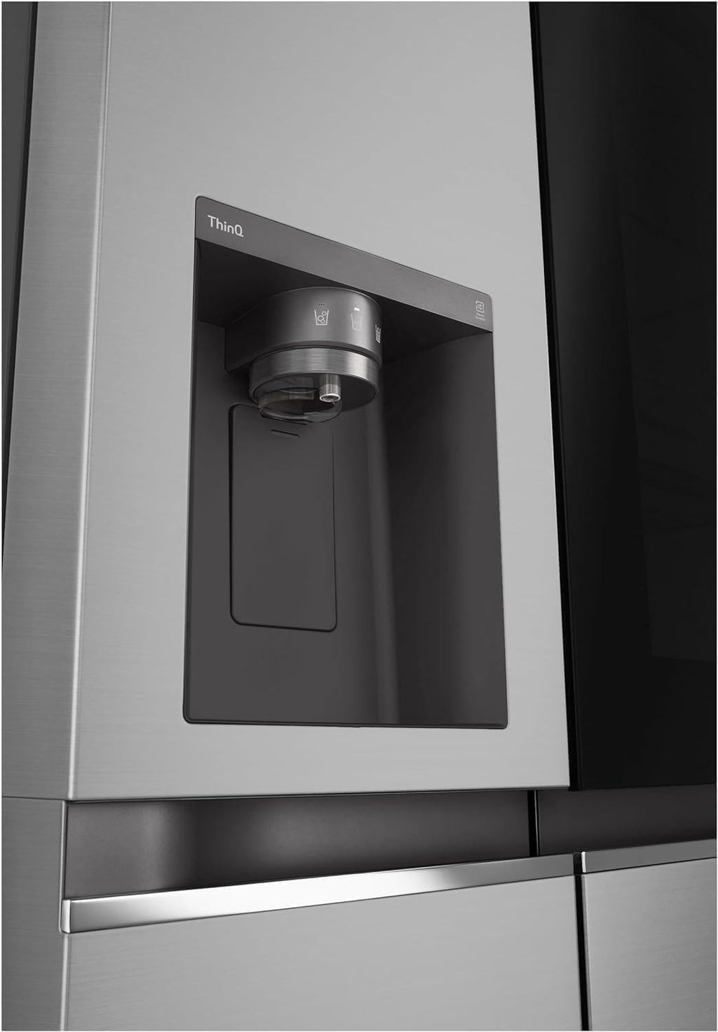 LG GSGV81PYLL Frigorifero Side by Side, Classe E, 635 L, Instaview, Frigorifero con congelatore, Dispenser ghiaccio, ghiaccio tritato, acqua, Total NoFrost, Smart Inverter Compressor, Wi-Fi