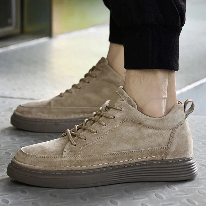Aram - Sneaker in pelle vegana