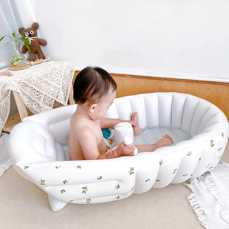 Blow Up Baby Bath - für kleine Wasserratten - Aufblasbare Babywanne