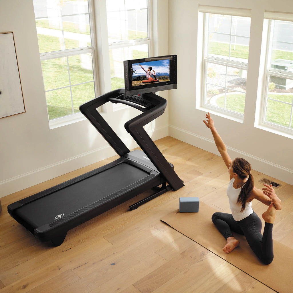 NordicTrack Laufband Commercial 2450 klappbar