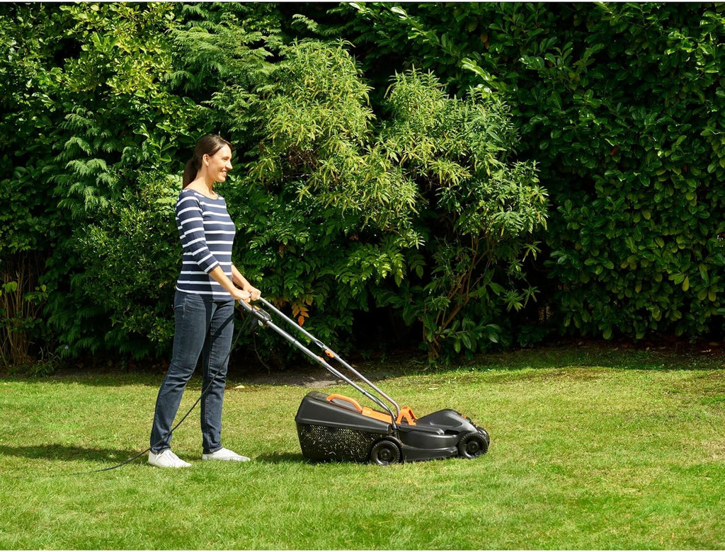 Black+Decker Elektro-Rasenmher (1.000 W, 32cm Schnittbreite, 3-fach axial Schnitthhenverstellung, 35l Grasfangbehlter, ideal für kleine Grten) BEMW351 Multicolor