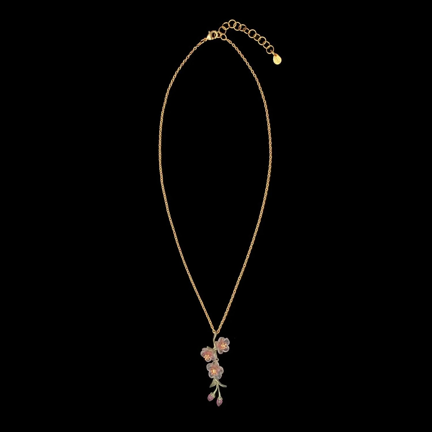 Collana con ciondolo a fiori di pesco