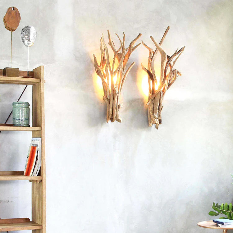 BAKA Treibholz Wandlampe