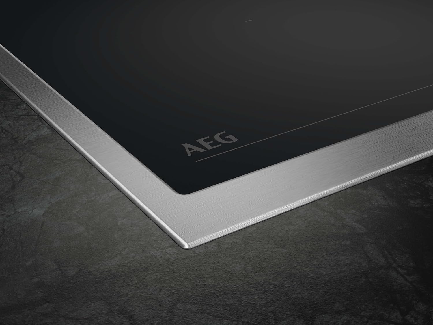 AEG Induktionskochfeld autark 60cm – 4 Flex-Kochzonen mit Powerfunktion für schnelleres Kochen – 14 Stufen – SuperFlat Rahmen – Timer – Touch-Bedienung – kompatibel mit Haubenautomatik – TO64IA0AXB