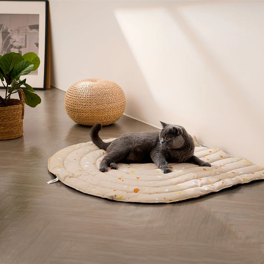 Stilvolle Hundedecke – Terrazzo Muster für ultimativen Komfort