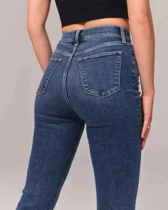Kiera - Jeans in denim alla moda