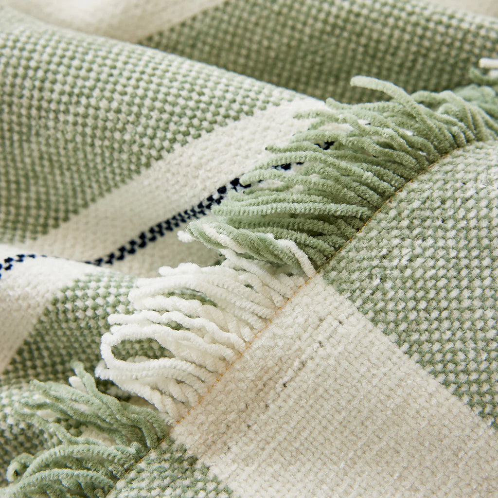 Sofabezug Stripe Grün – Moderner Couchschutz mit Streifenmuster