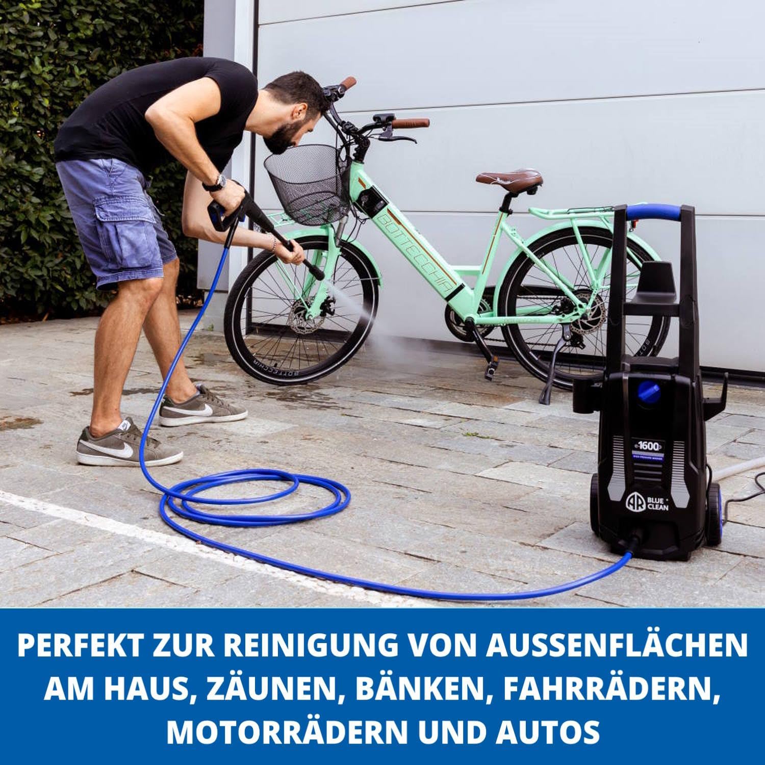 Idropulitrice AR Blue Clean e-1600P con Patio Cleaner e Spazzola Fissa (1600 W, 125 bar, 420 l/h)
