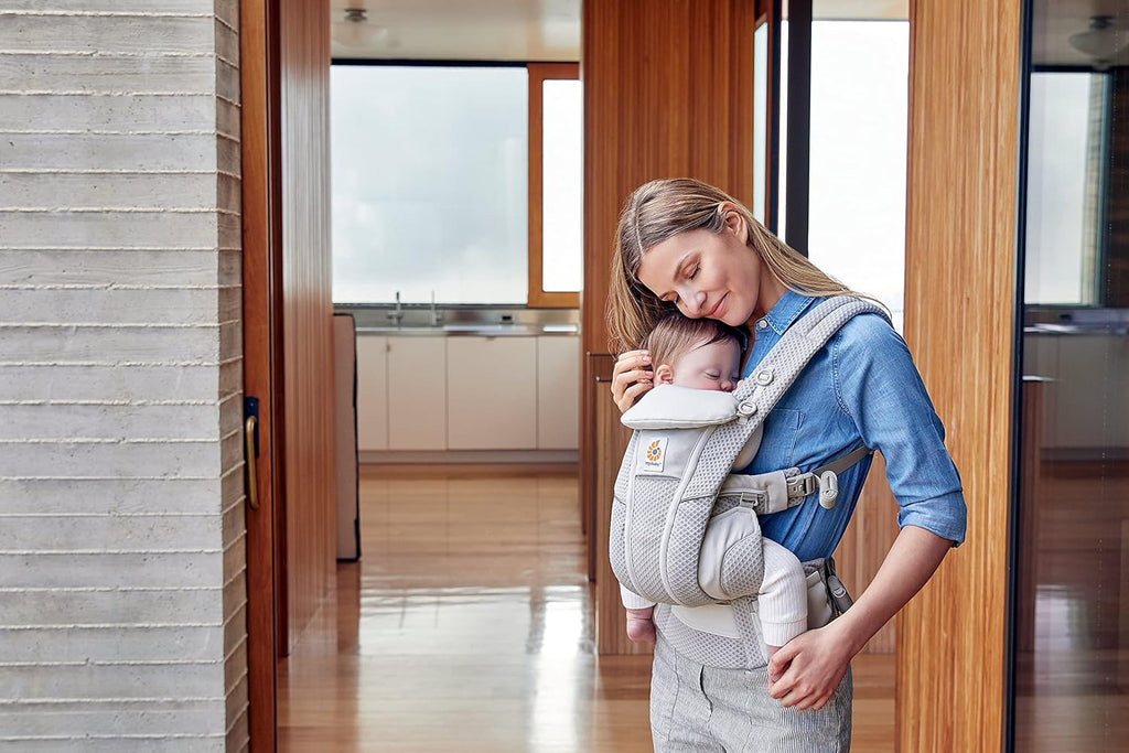 Ergobaby Omni Breeze Marsupio per Neonati dalla Nascita fino a 20 kg, Morbido Mesh SoftFlex a 4 Posizioni, Ergonomico, Porta Bebè, Natural Beige