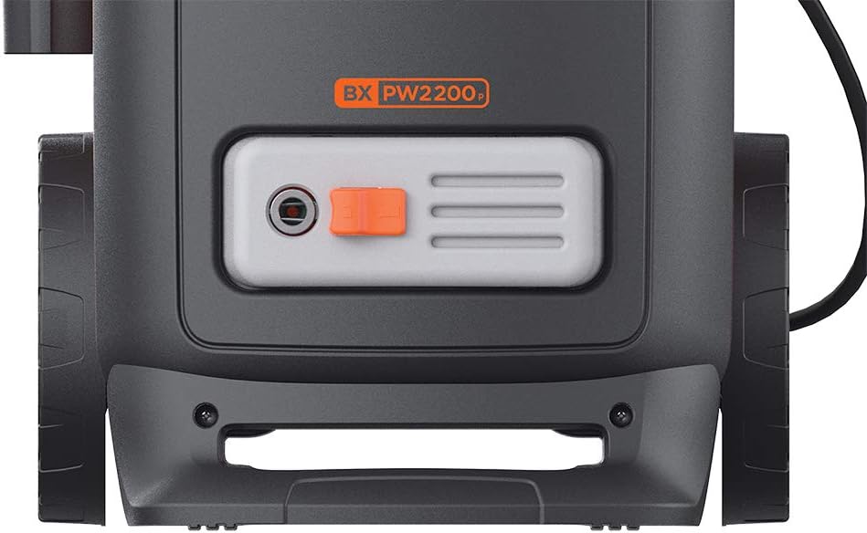 BLACK+DECKER Hochdruckreiniger BXPW2200PE mit Patio Cleaner Deluxe und Feste Bürste (2200 W, 150 bar, 440 l/h)