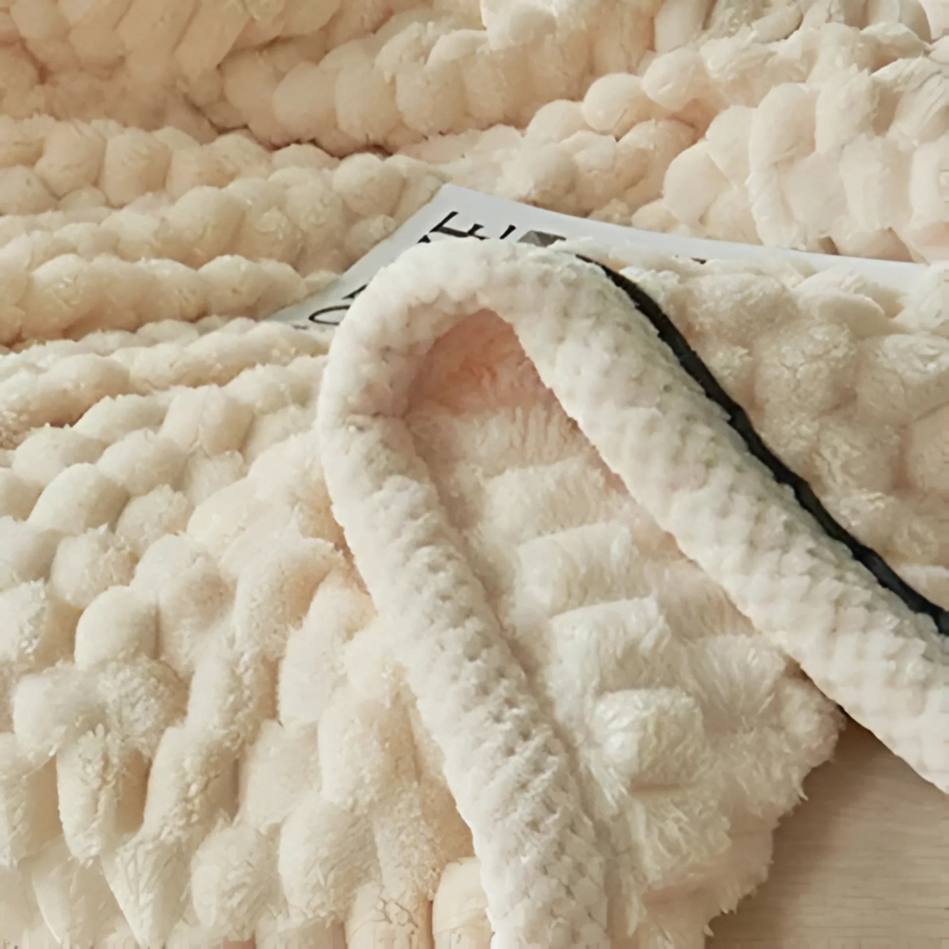 Premium FleeceDream Decke – Gemütliche Fleecedecke für Sofa, Bett und unterwegs
