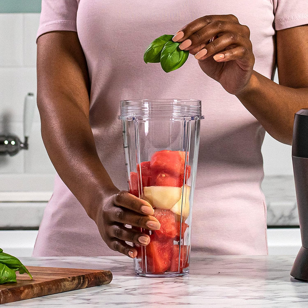 Ninja Mixer mit 2 Programmen: Mixen & Max Mixen, Impulsfunktion, 2x 700ml Becher mit Ausgussdeckel, 1000W, spülmaschinenfest, Mixer Smoothie Maker, Auto-iQ, Schwarz BN495EU