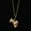 Collana di luppolo lunga con pendente
