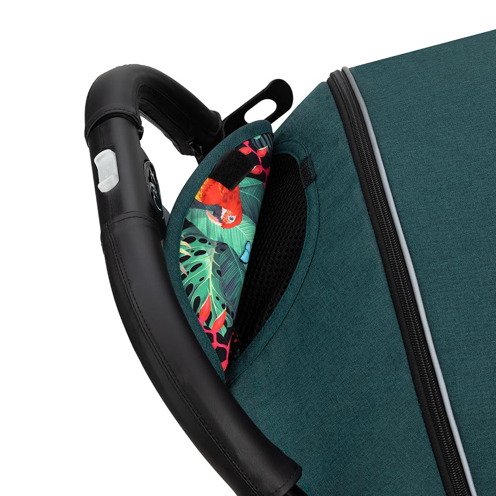 MOMI ESTELLE Kinderwagen für Kinder ab 6 Monat bis zu max körpergewicht von 15 kg, klappbar auf die Maße 65 x 51 x 21 cm, gewicht 7,5 kg, 5-Punkt-Sicherheitsgurt, koffer, grau-gold, Räder 6''/6,5''