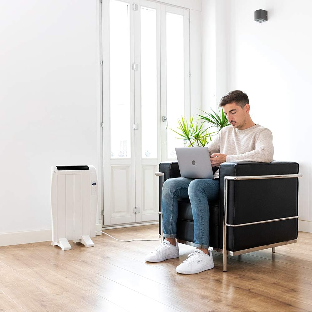 Cecotec Radiatore a olio con telecomando ReadyWarm 2500 Thermal. 1800 W, 12 elementi in alluminio, schermo LCD, 3 modalità di riscaldamento, timer, design sottile, protezione contro il surriscaldamento Overprotect System