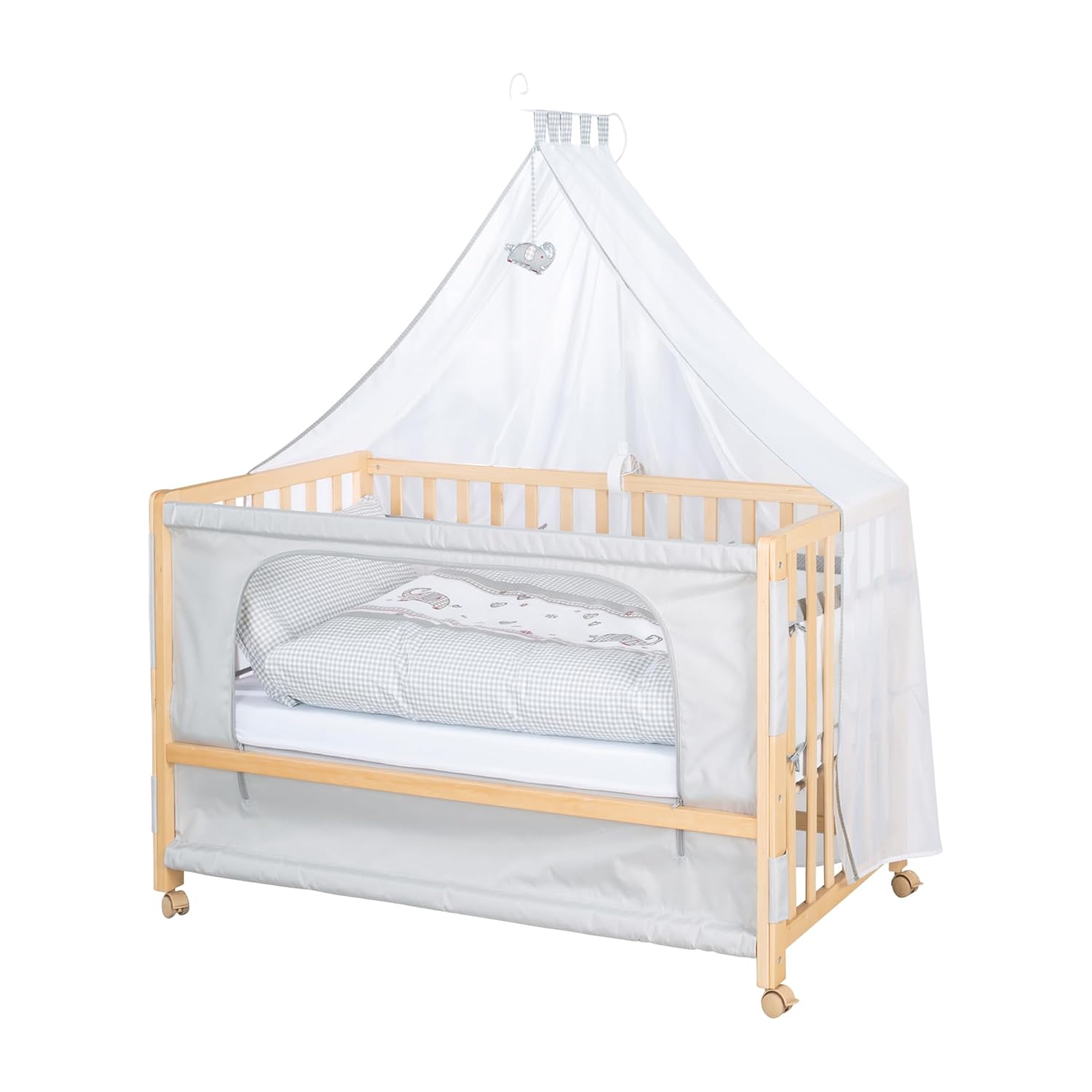 roba Beistellbett 60 x 120 cm - Adam & Eule Room Bed - Babybett zum Anstellen an Elternbett - Inklusive Matratze, Bettwäsche, Himmel - Mobil & Höhenverstellbar - Holz weiß