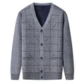 Cardigan classico da uomo con scollo a V