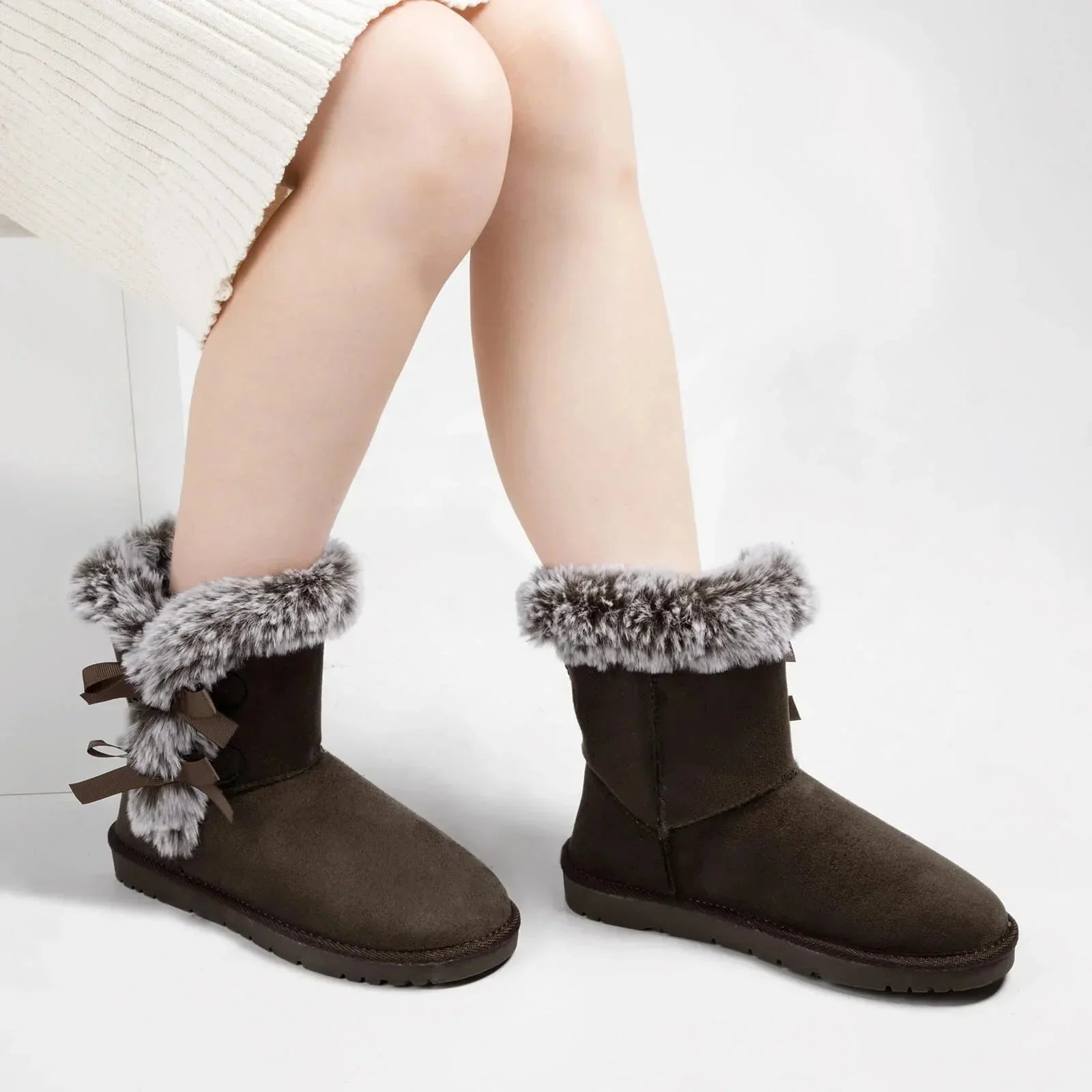 Klassische Schneestiefel mit Pelzfütterung