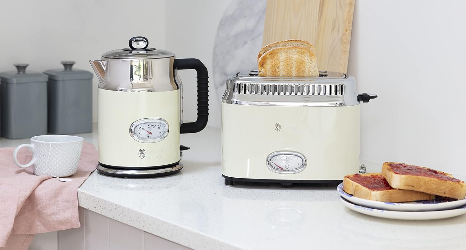 Russell Hobbs Toaster [für 2 Scheiben] Retro Edelstahl Creme (Countdown-Anzeige im Retrodesign, inkl. Brtchenaufsatz, 6 Brunungsstufen + Auftau- & Aufwrmfunktion, 1300W) Vintage 21682-56