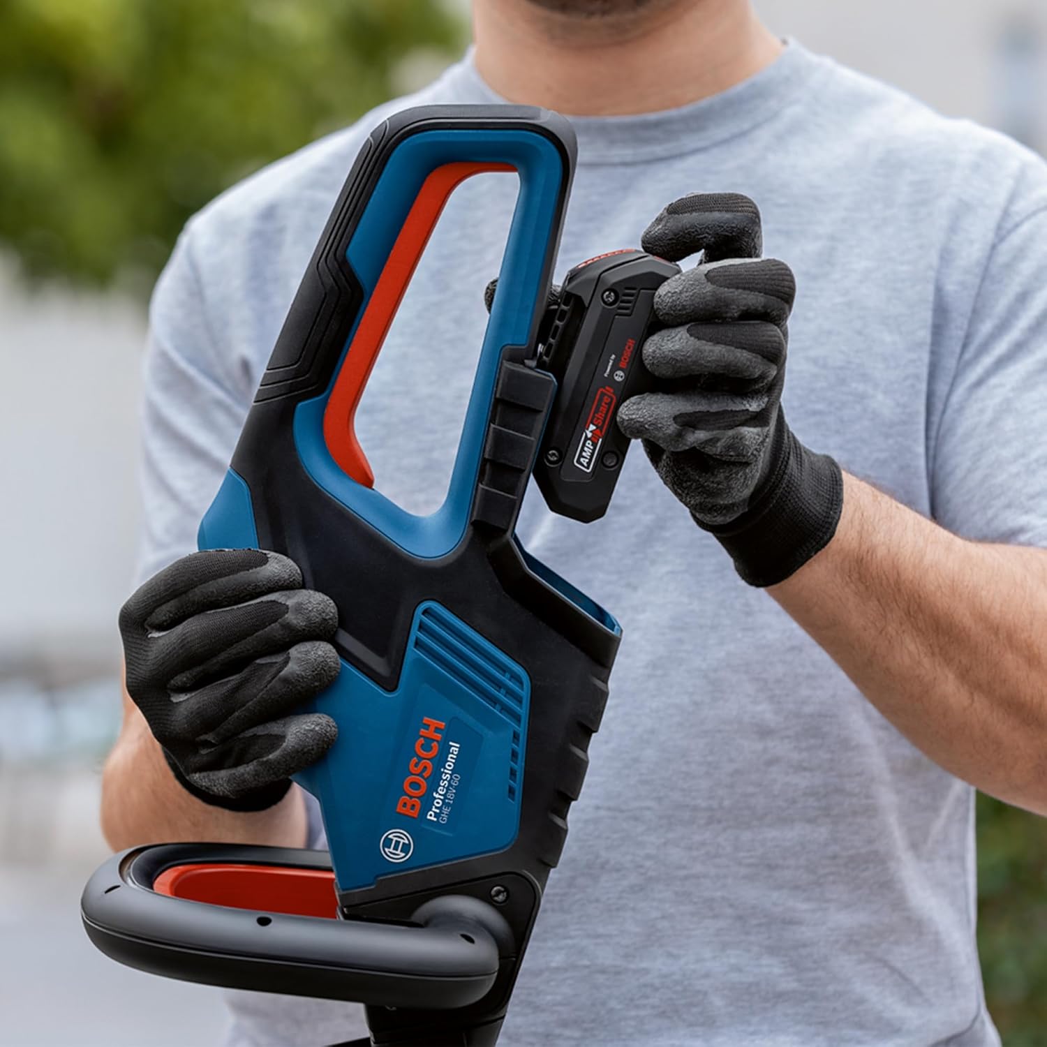 Bosch Professional Sistema 18V Batteria Forbici da siepe GHE 18V-60 (motore brushless, capacità di taglio di 20 mm)