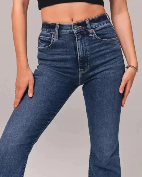 Kiera - Jeans in denim alla moda