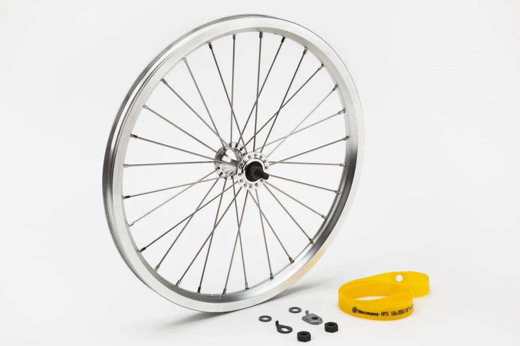 Ruota anteriore standard (raggi in acciaio inox) [Argento]