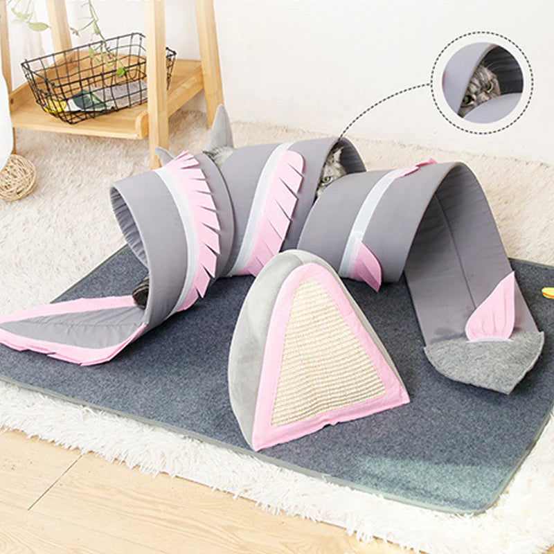 Entdecke den Katzen-Abenteuer Tunnel mit Fischdesign - Spielspa und Beschftigungsmatte für Katzen
