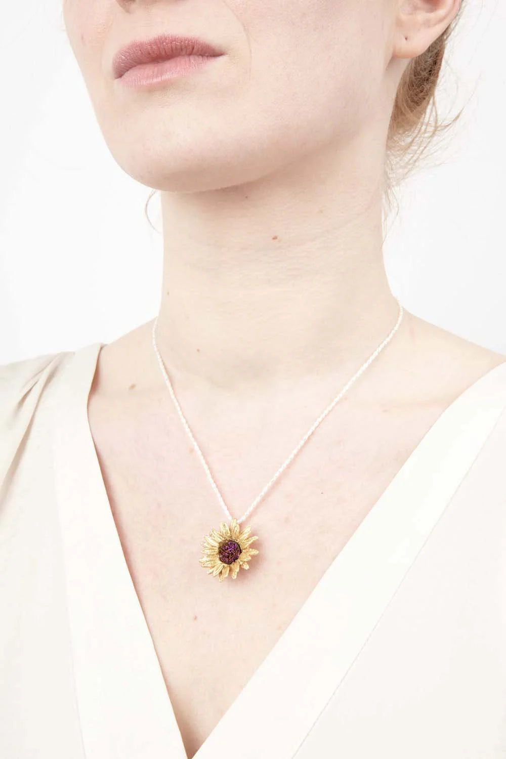 Sonnenblumen Kette mit Anhnger - Weie Perlen