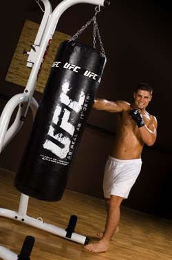 Century UFC Sacco da Boxe Tradizionale 32 kg