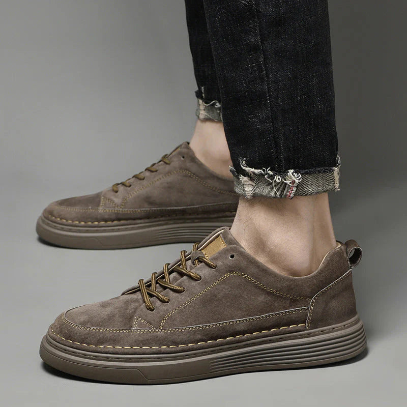 Aram - Sneaker in pelle vegana