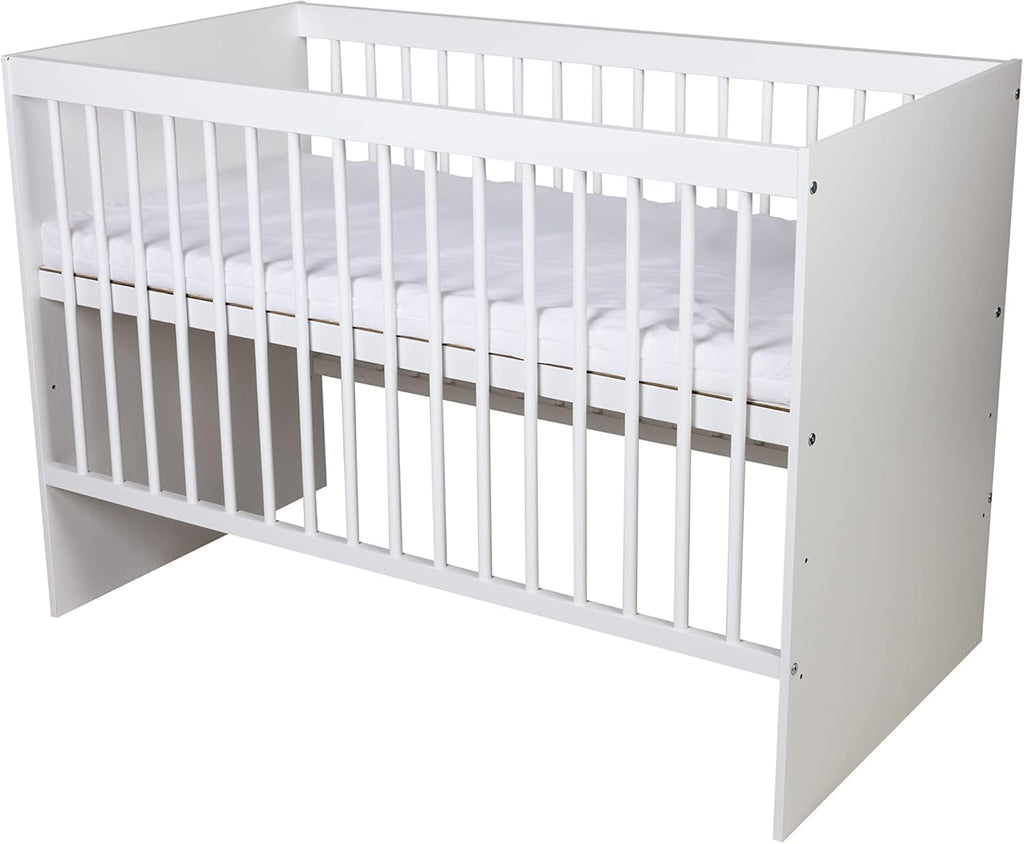 KMbaby Lettino TANY Bianco 120 x 60 cm con Materasso - Lettino per Neonati con Rete a Doghe Regolabile in 3 Altezze - Legno di Pino Verniciato
