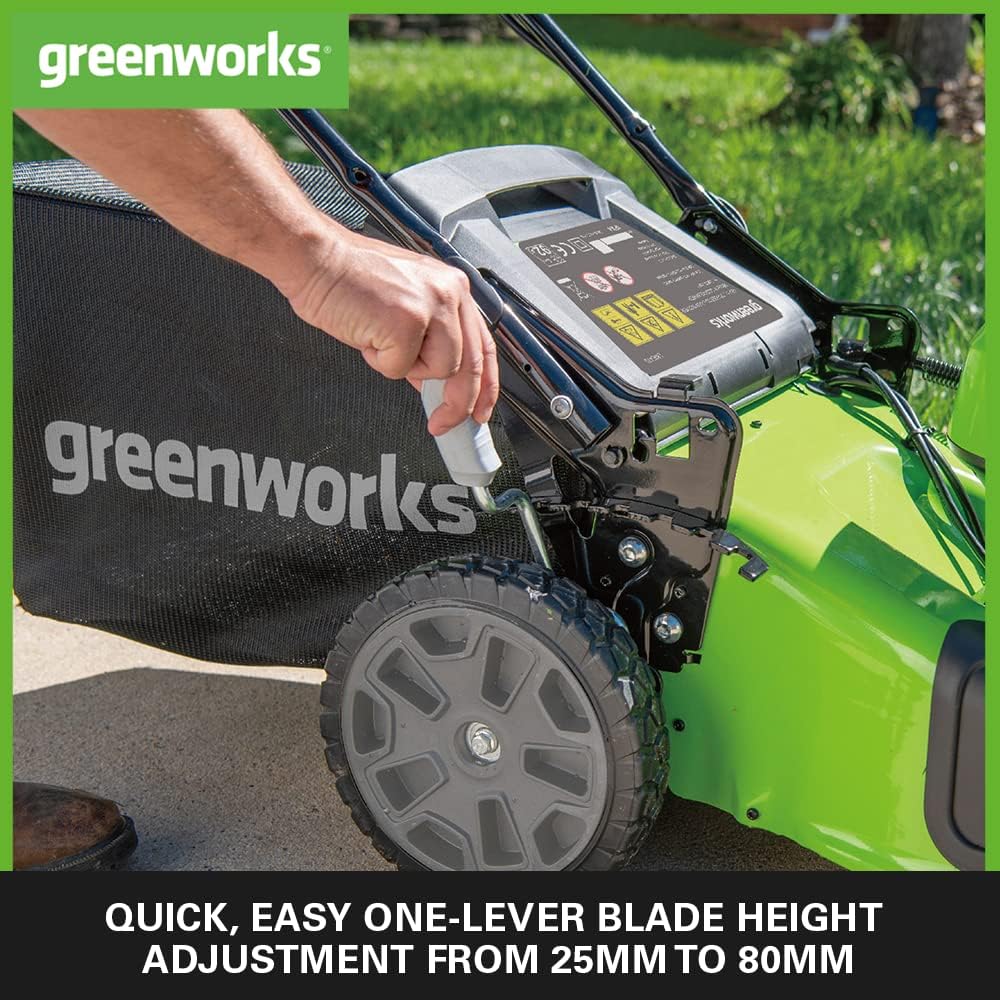 Greenworks 48V (2x24V) Selbstfahrender Akku Rasenmäher für große Flächen bis zu 480m², 46cm Schnittbreite, 55L Sack PLUS zwei 4Ah-Akkus und Doppelladegerät GD24X2LM46SPK4X