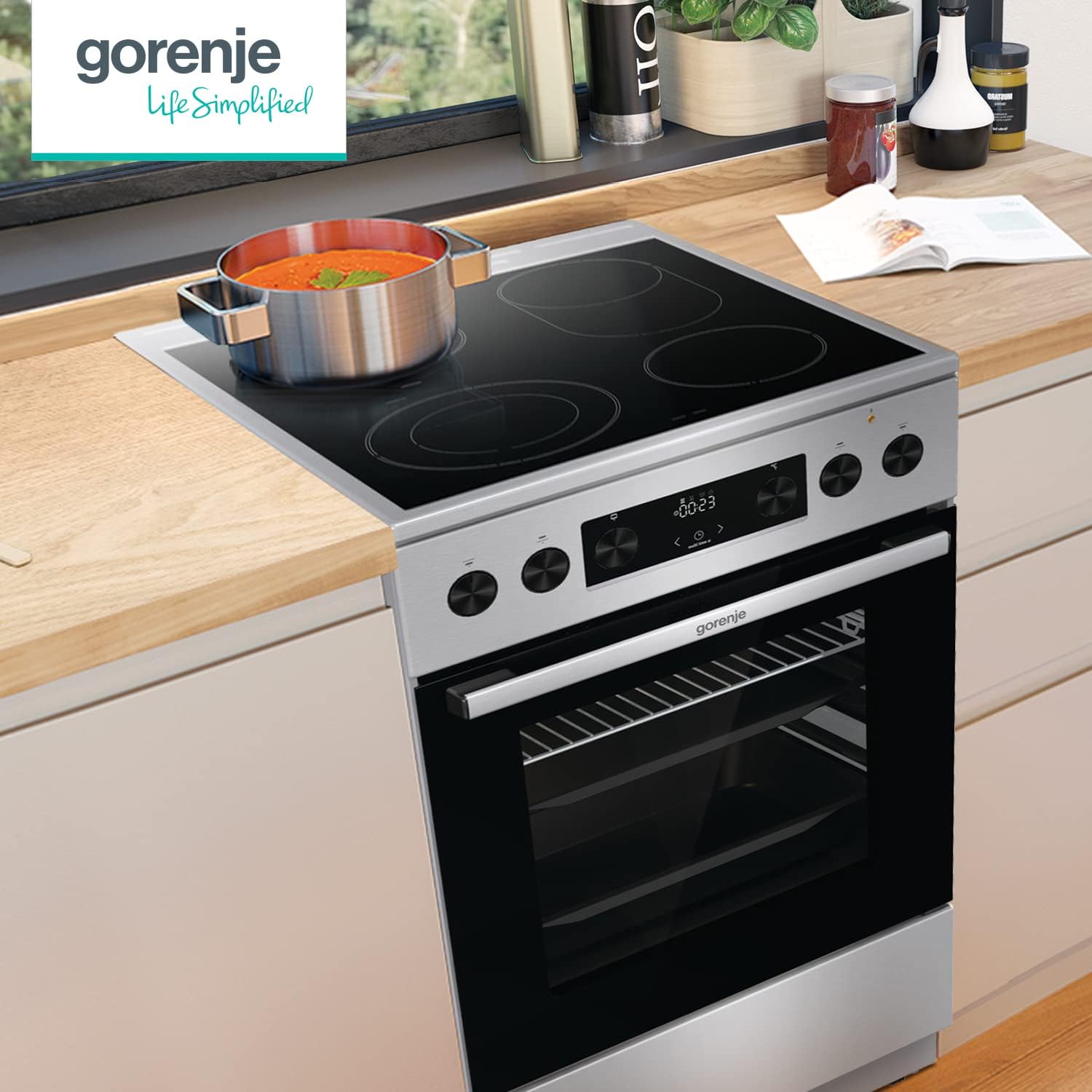 Gorenje GECS5C70XPA Forno elettrico con piano cottura in vetroceramica / 50 cm / 70 litri / GentleClose / Riscaldamento rapido / AirFry / ExtraSteam / Modalità pizza 300°C / Guide telescopiche / AquaClean / Zona arrosto / nero
