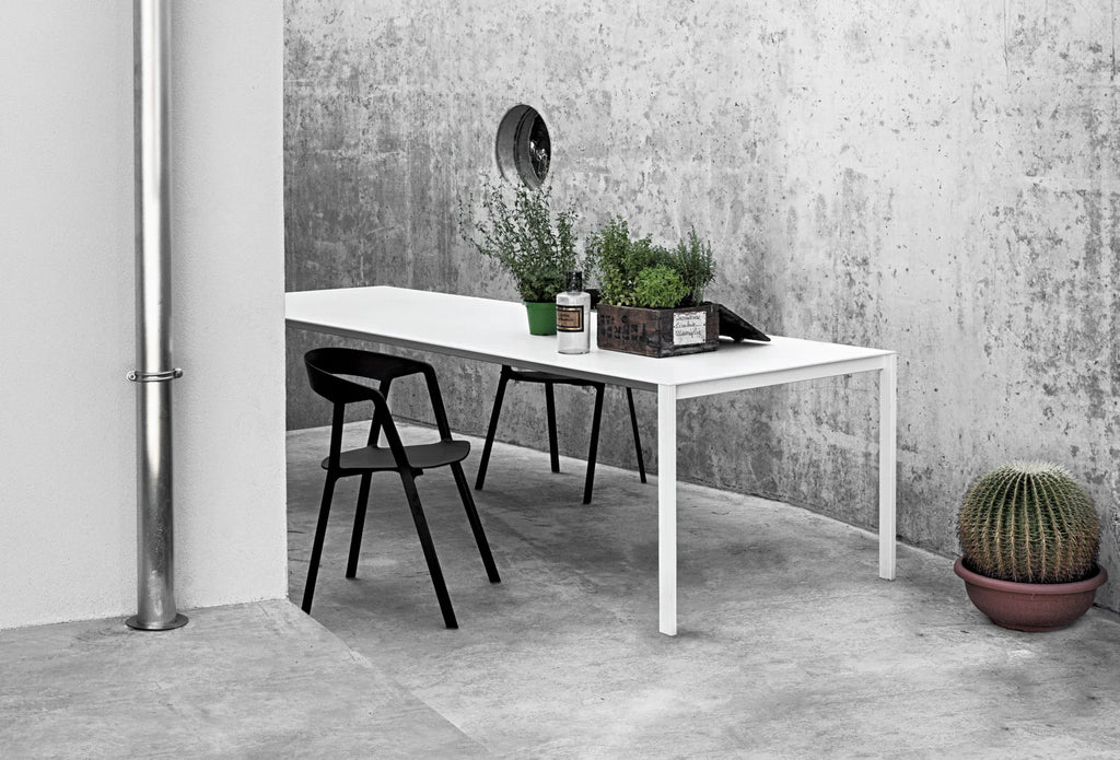 Tavolo da pranzo Kristalia Thin K 200 x 100 cm, piano in alluminio, disponibile anche allungabile