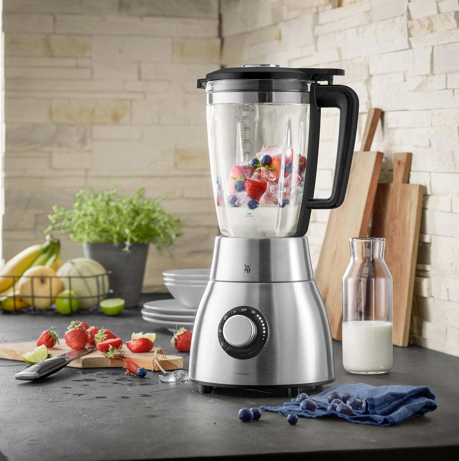 WMF Kult Pro Frullatore, 25.000 giri/min, 1.400 Watt, caraffa in vetro 1,8 l, frullatore ad alte prestazioni, funzione smoothie, tritaghiaccio e intervallo