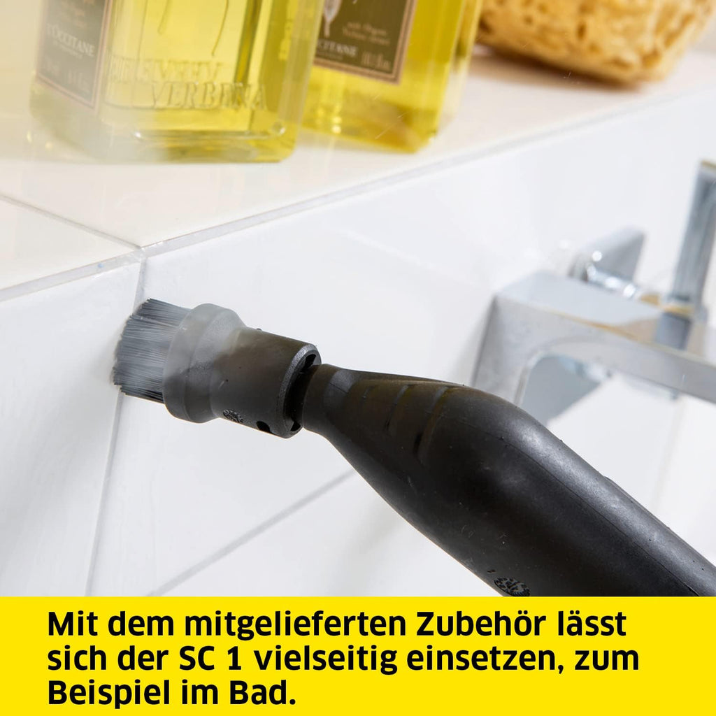 Pulitore a vapore Kärcher SC 1, pressione vapore: 3 bar, tempo di riscaldamento: 3 min., potenza: 1.200 W, resa per superficie: 20 m, serbatoio: 200 ml, con bocchetta manuale, a getto puntiforme e Power, panno in microfibra e spazzola rotonda
