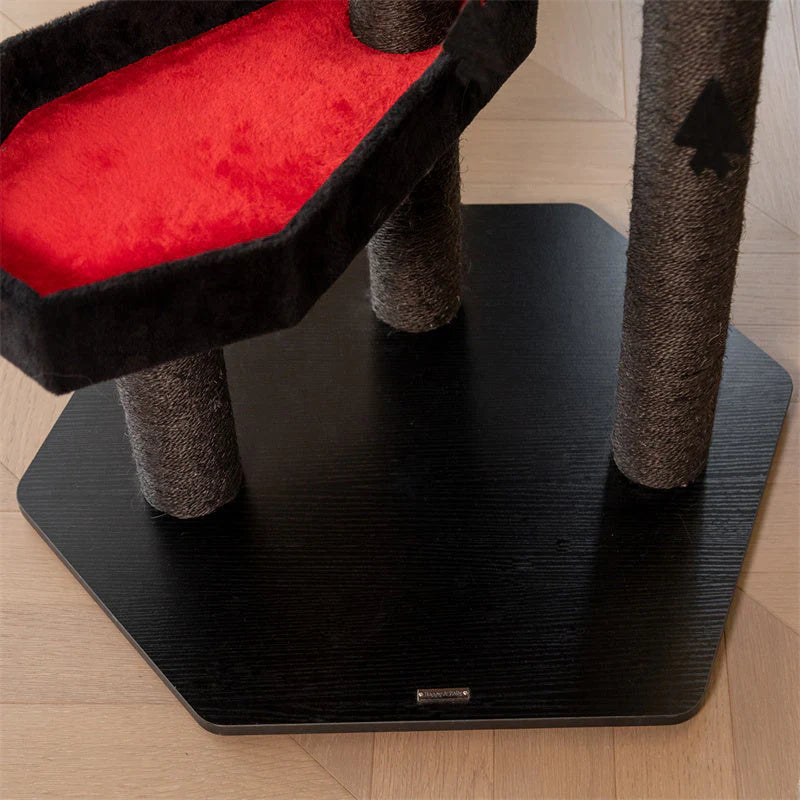 Stilvoller Kratzbaum in Schwarz-Rot – Perfekter Rückzugsort für Ihre Katze