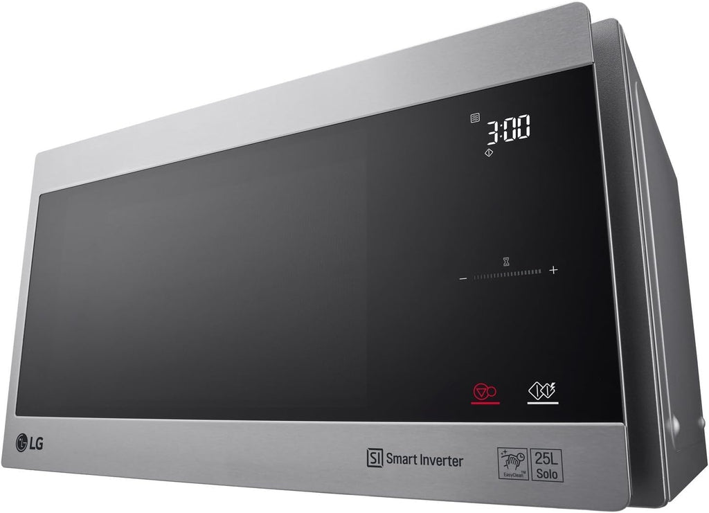 LG MS2595CIS Forno a microonde con tecnologia Smart Inverter, capacità 25 litri, 1000 W, programmi automatici, livelli di potenza regolabili e funzione EasyClean, argento