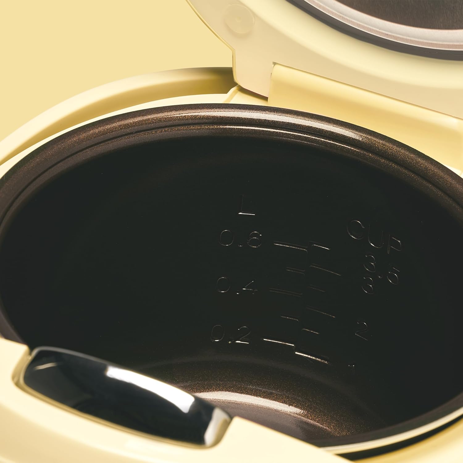 REISHUNGER Cuociriso digitale piccolo, nero | Da 0,6 L fino a 3 persone | Funzione mantenimento calore, timer e pentola premium | Multicooker e vaporiera piccoli, 8 programmi, tecnologia a 7 fasi