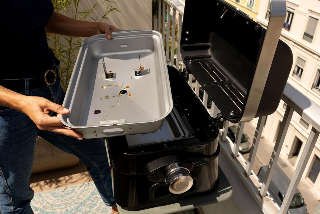 Campingaz Grill Attitude2go, grill a gas ed elettrico, grill da tavolo, grill portatile da balcone/campeggio, con coperchio, termometro e griglia in ghisa, funzionamento a gas o elettrico