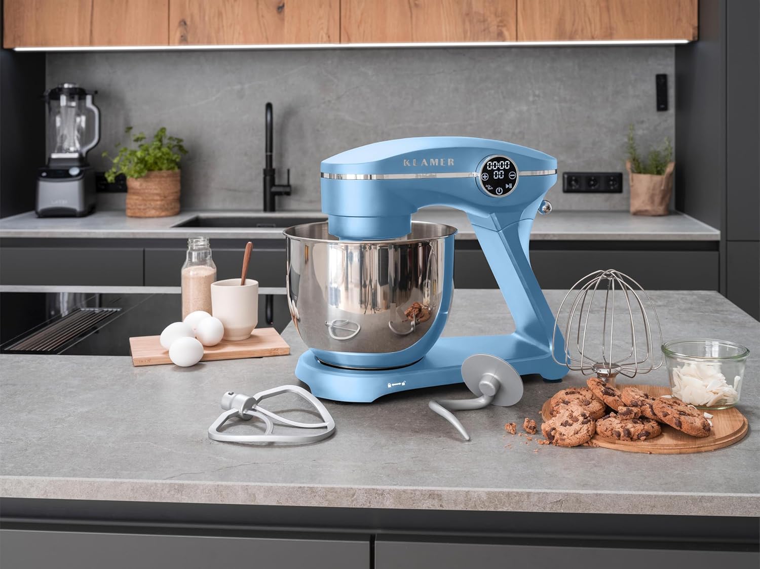 KLAMER Robot da Cucina 1800W, Impastatrice per Pane con Ciotola in Acciaio Inox da 6 L, 10 Velocità con Timer, Movimento Planetario, Frusta a Filo, Gancio Impastatore, Frusta a Palloncino e Coperchio Antischizzi (Nero)