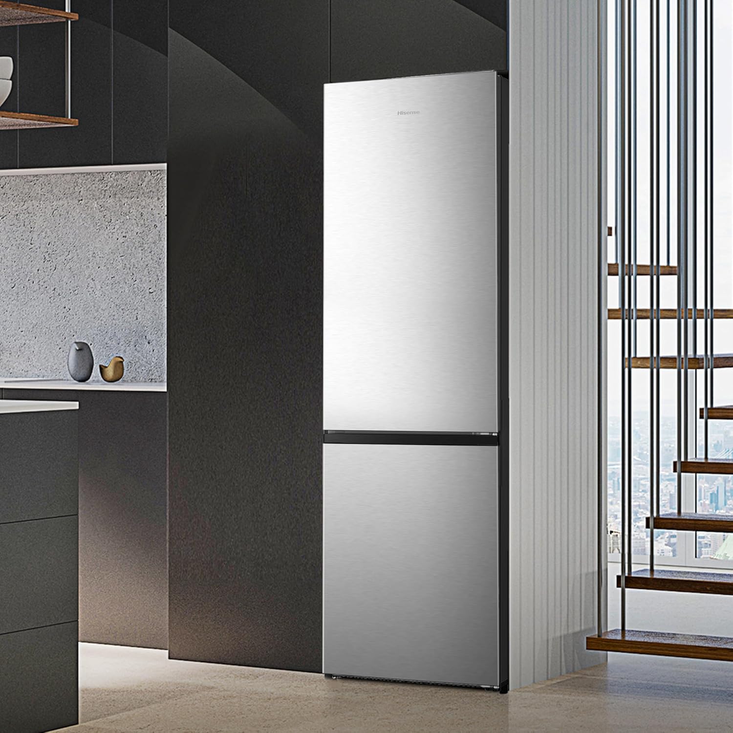 Hisense RB327N4ADD Frigorifero Combinato, Classe Energetica D, Total NoFrost, Porta Reversibile, Griglia Portabottiglie, Vano Frigo 171 Litri, Vano Congelatore 85 Litri, Look Acciaio Inox