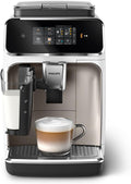 Macchina da caffè espresso automatica Philips Serie 2300 - 4 bevande, display touch a colori moderno, sistema del latte LatteGo, SilentBrew, macine in ceramica, filtro AquaClean. Cromata bianca (EP2333/40)